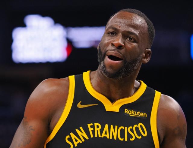 体育app-科尔与邓利维支持格林 勇士无意将追梦摆上货架